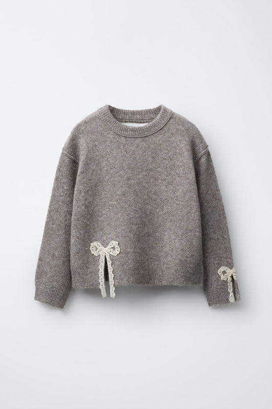 LACE BOWS KNIT SWEATER