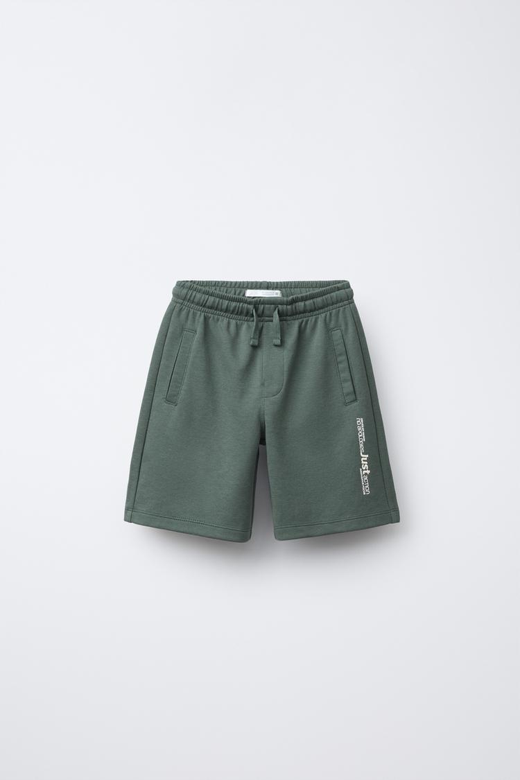 INTERLOCK T-SHIRT AND BERMUDA SET