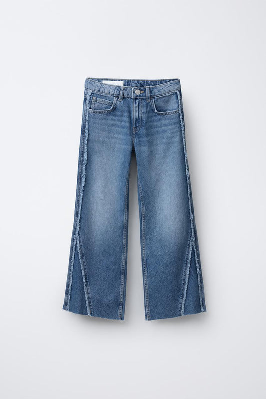 FRAYED BOOTCUT JEANS
