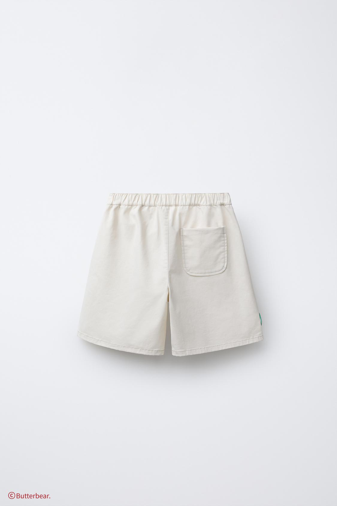 STRETCH STRAIGHT CHARM BUTTERBEAR © BERMUDA SHORTS